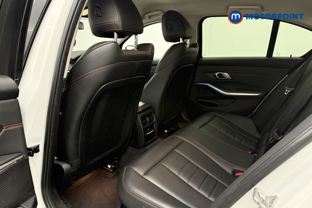 BMW 3 Series 320I Sport Step White #43