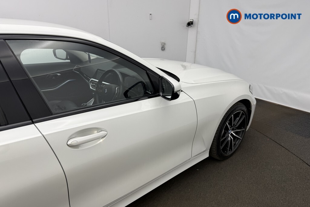 BMW 3 Series 320I Sport Step White #15
