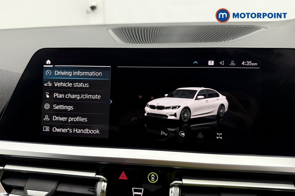 BMW 3 Series 320I Sport Step White #31