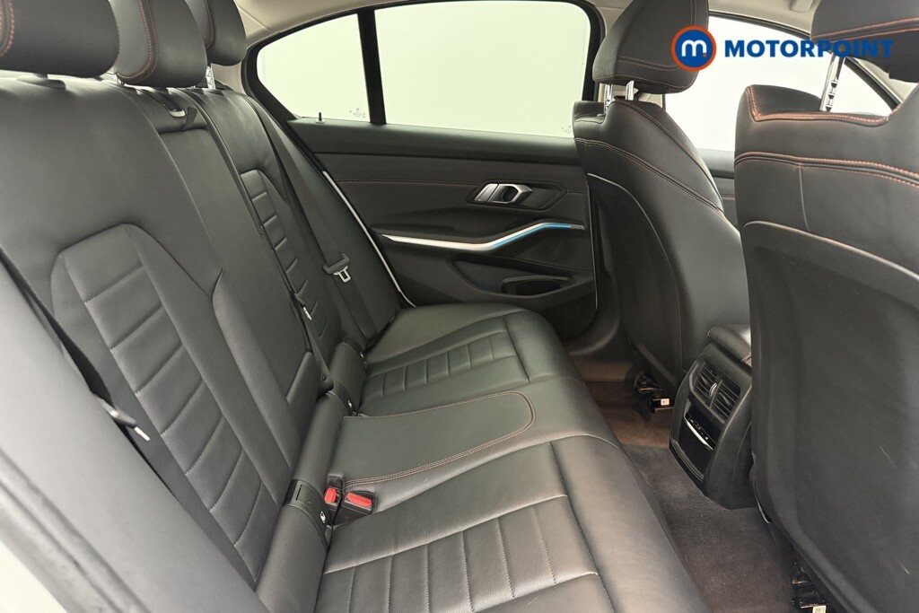 BMW 3 Series 320I Sport Step White #20