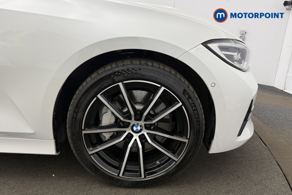 BMW 3 Series 320I Sport Step White #18