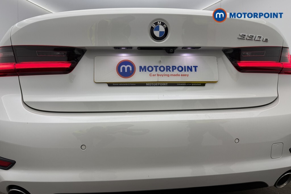 BMW 3 Series 320I Sport Step White #40