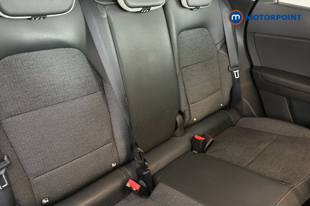 Renault Captur Renault Captur 1.0 Tce 90 Iconic Black #22