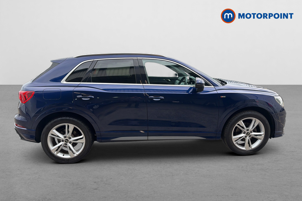 Audi Q3 35 Tfsi S Line S Tronic LV22ORX Blue #4