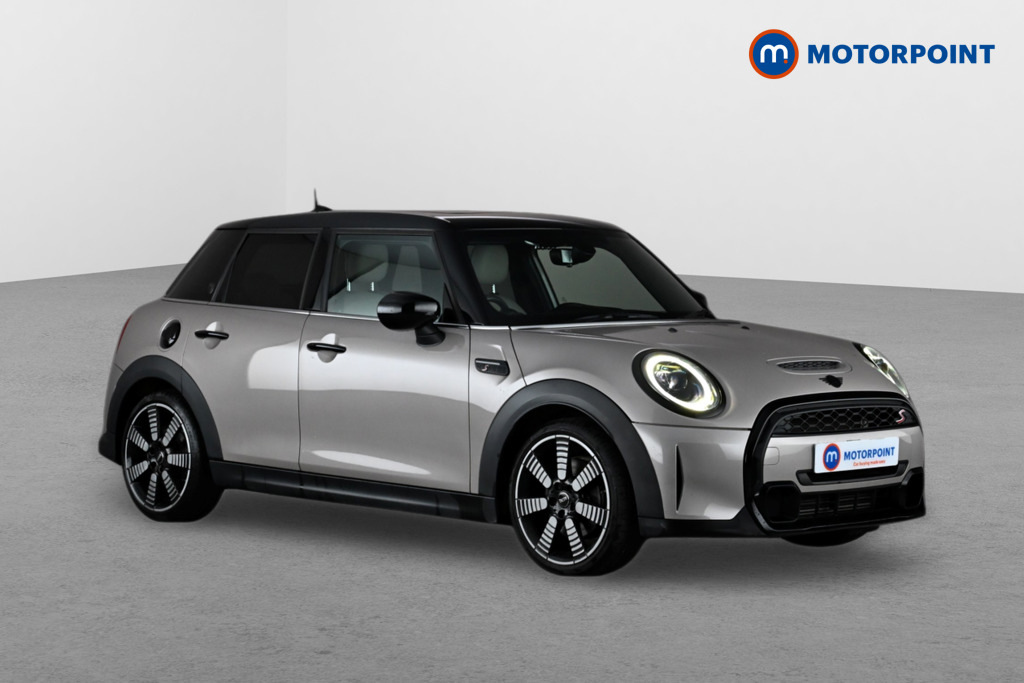 Mini Hatch 1.5 Cooper Sport Hatchback Euro Green #1
