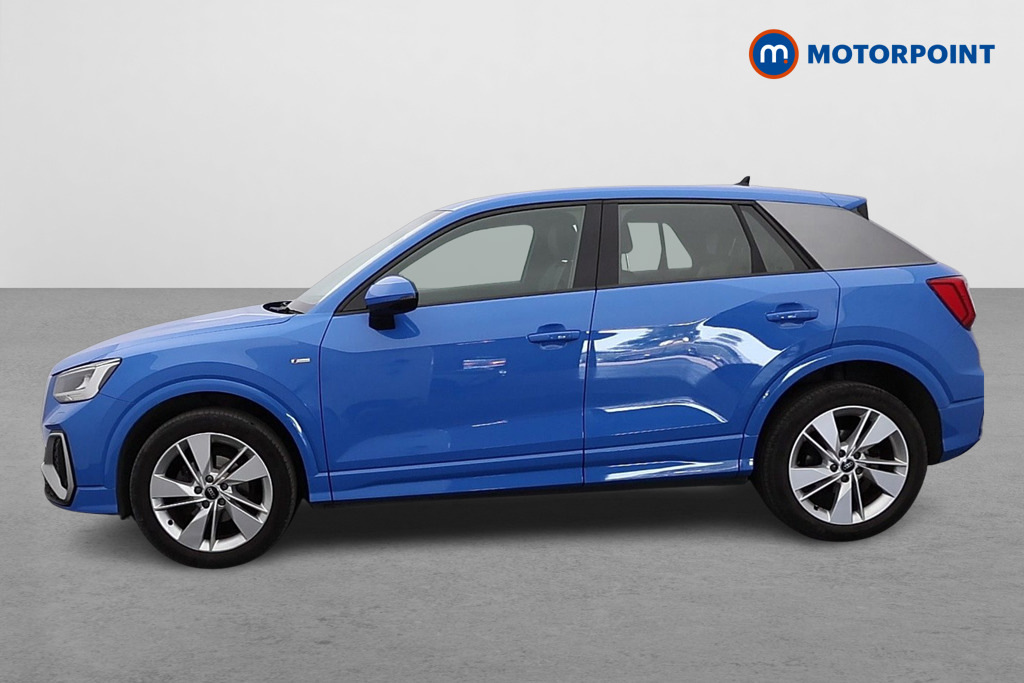 Audi Q2 35 Tfsi S Line SD23PFE Blue #4