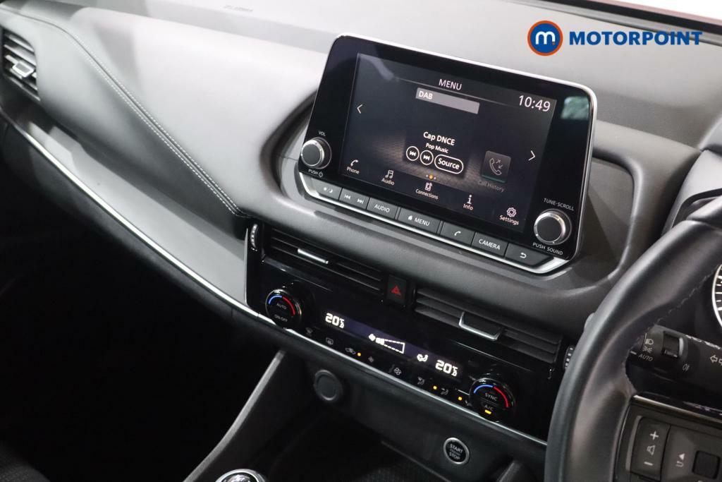 Nissan Qashqai E-power Tekna Plus Silver #14
