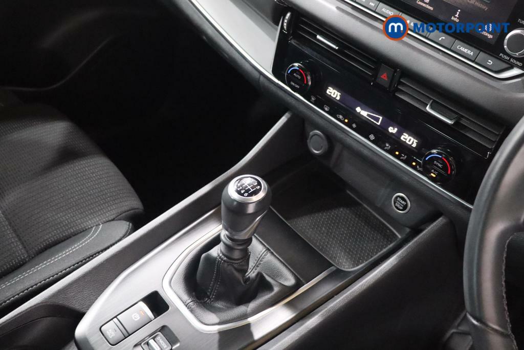 Nissan Qashqai E-power Tekna Plus Silver #15