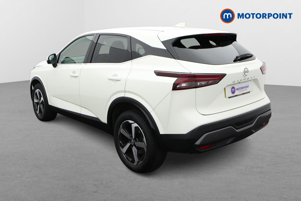 Nissan Qashqai 1.3 Dig-t Mh N-connecta DV23NPG White #5