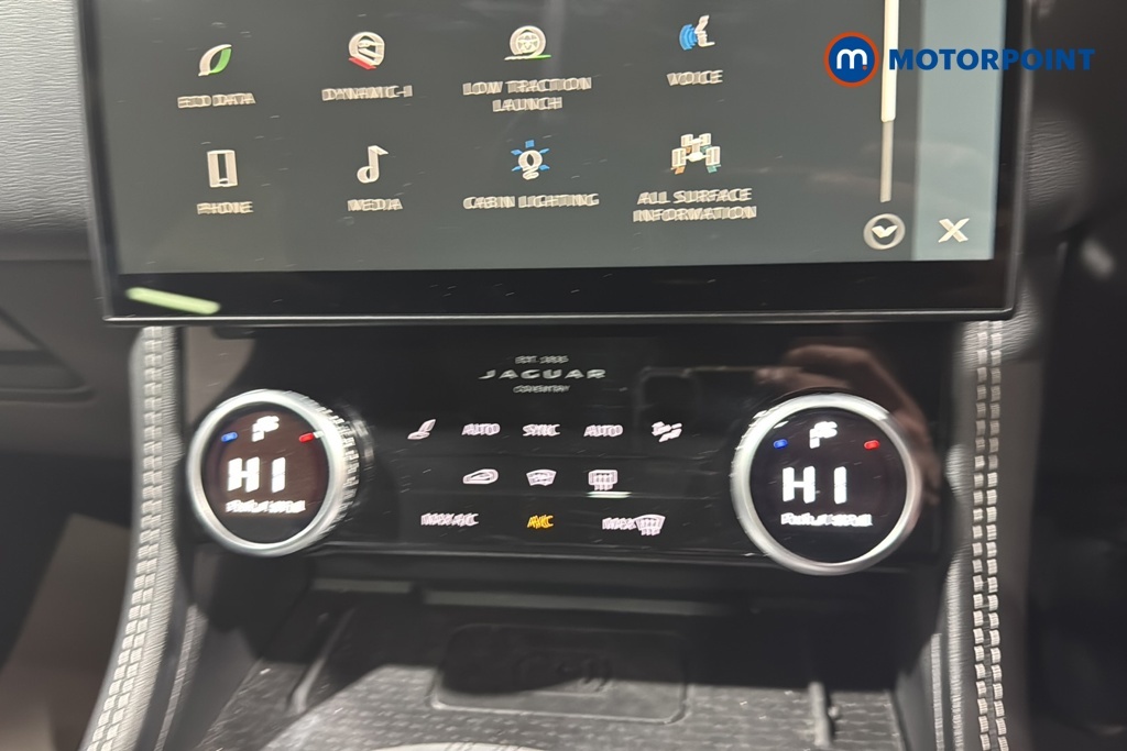 Jaguar F-Pace 2.0 P400e 19.3Kwh R Dynamic Se Black Suv Petro Black #17