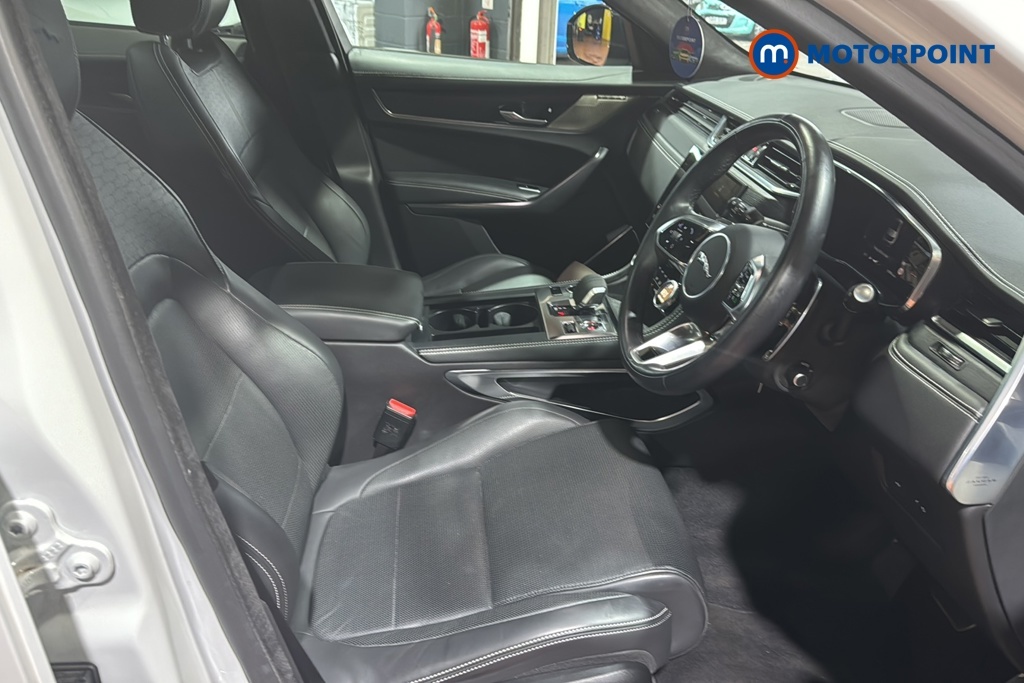 Jaguar F-Pace 2.0 P400e 19.3Kwh R Dynamic Se Black Suv Petro Black #24