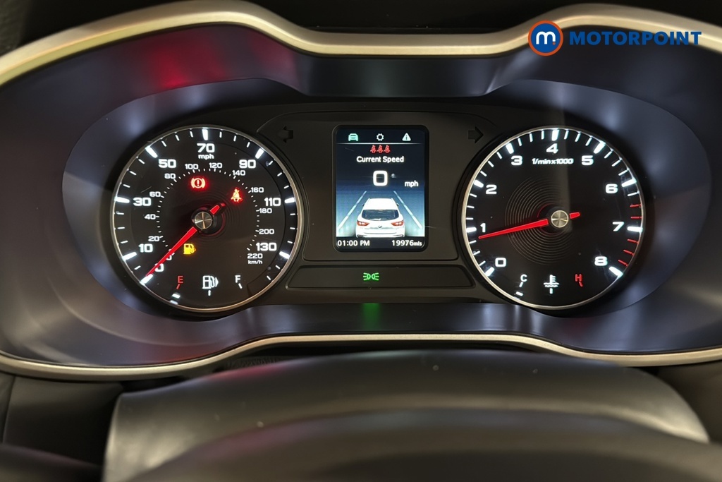 MG ZS 1.0T Gdi Exclusive Red #14