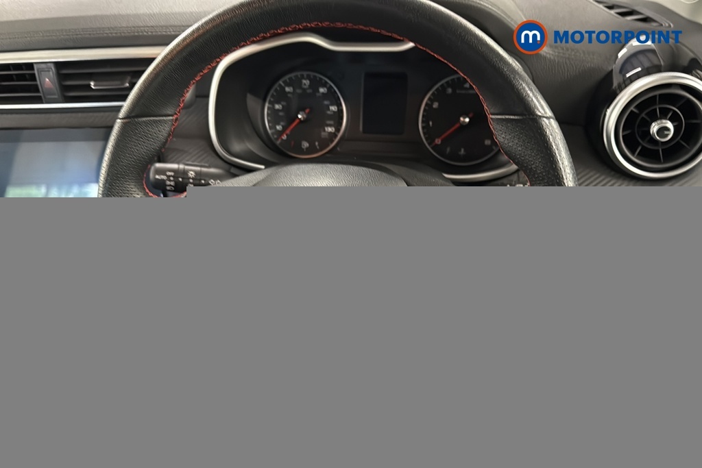MG ZS 1.0T Gdi Exclusive Red #10