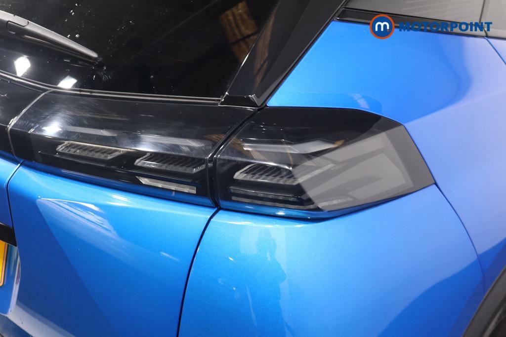 Peugeot 2008 Puretech Allure Premium Black #23