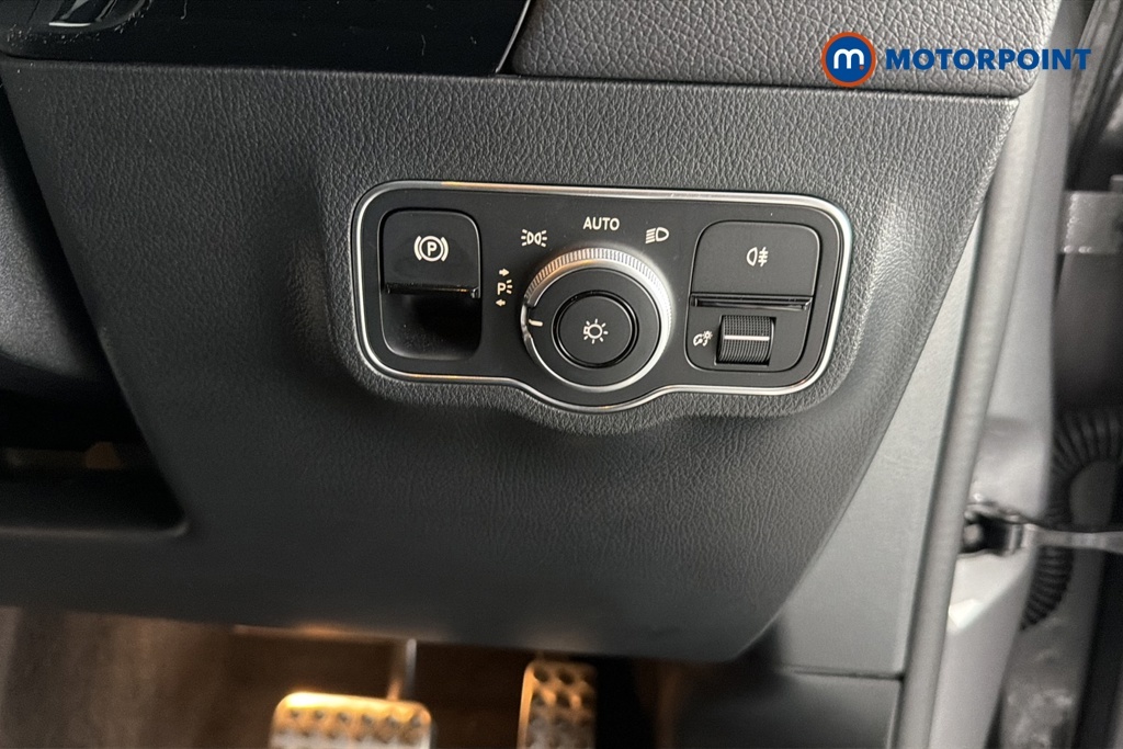 Mercedes-Benz B Class B Class B200 Amg Line Executive Blue #18