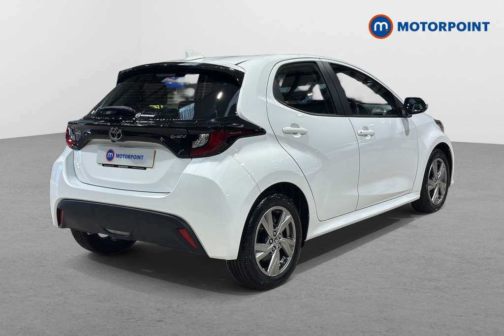 Toyota Yaris 1.5 Hybrid Icon Cvt White #5