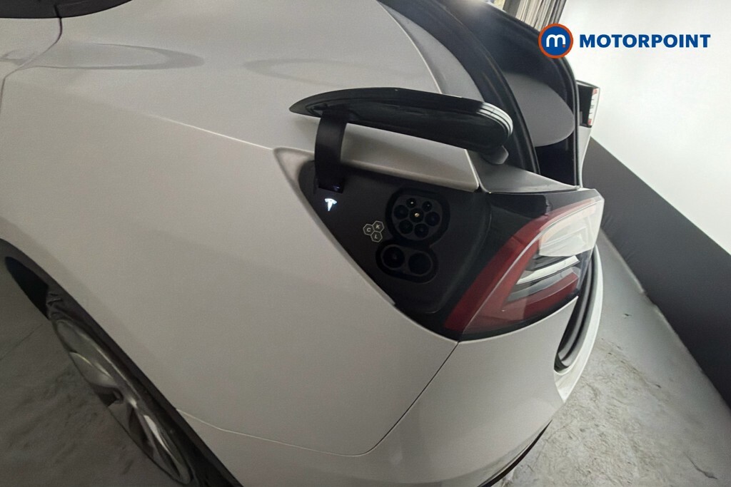 Tesla Model Y Suv Rwd 346 Ps White #31