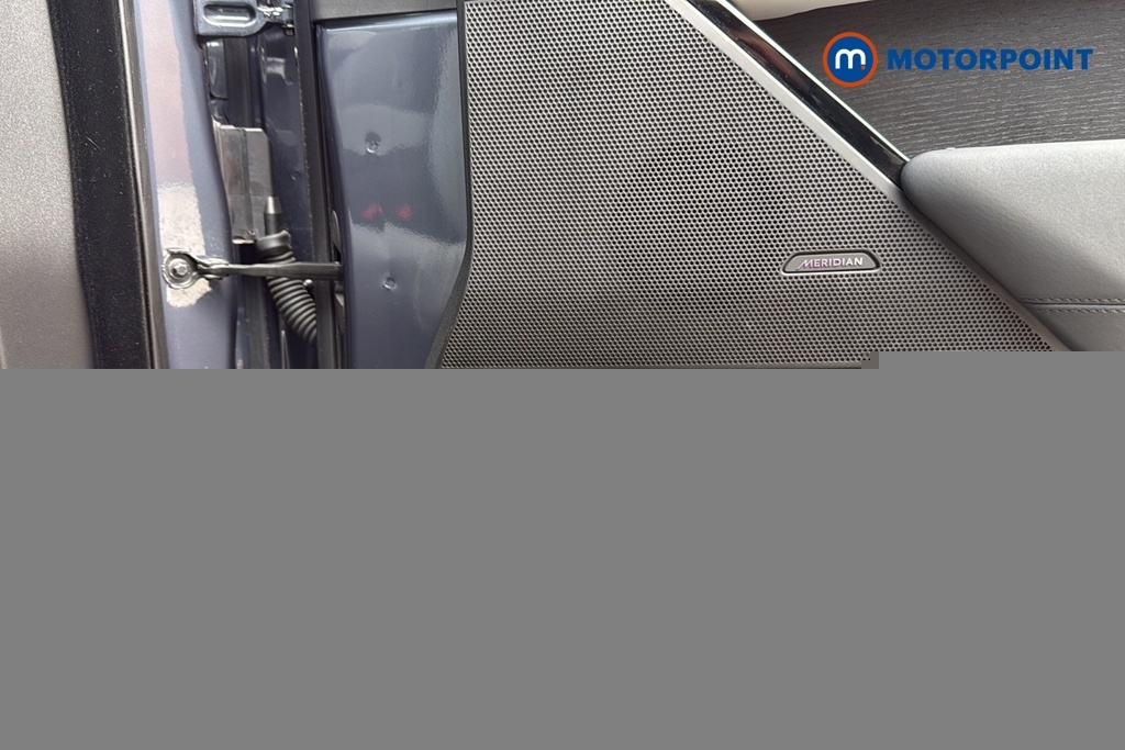Land Rover Range Rover Velar 2.0 P400e Dynamic Se Black #25