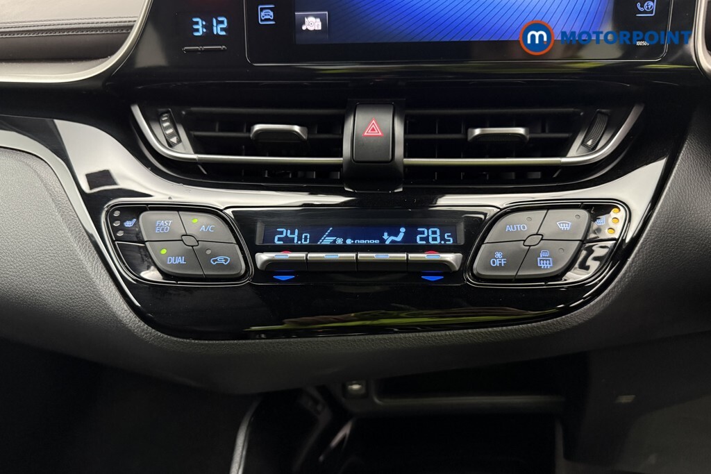 Toyota C-Hr Dynamic Blue #31