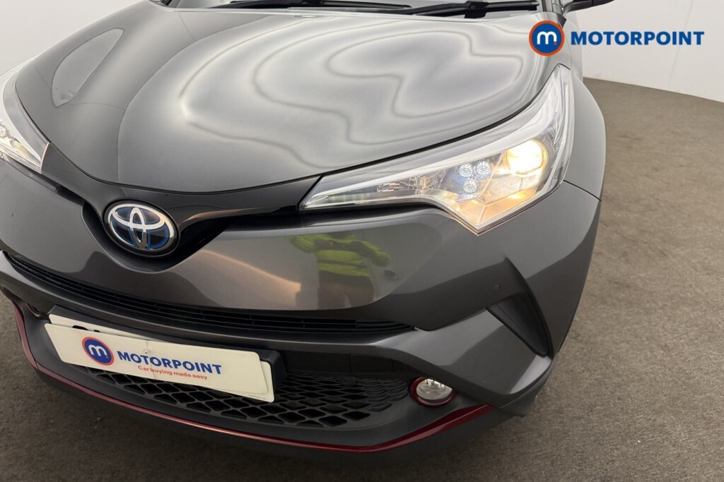 Toyota C-Hr Dynamic Blue #38