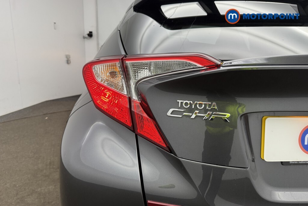 Toyota C-Hr Dynamic Blue #16