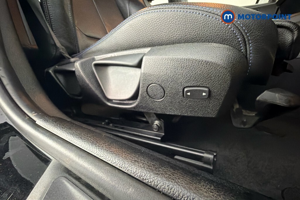 BMW 1 Series Hatchback Grey #29