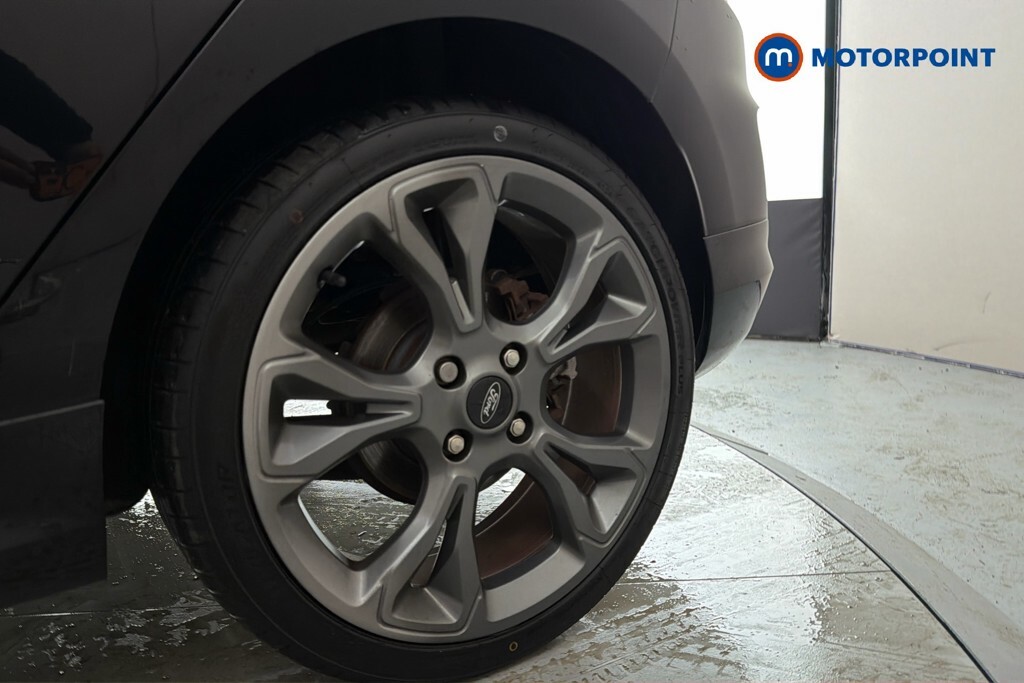 Ford Fiesta Active X Black #26