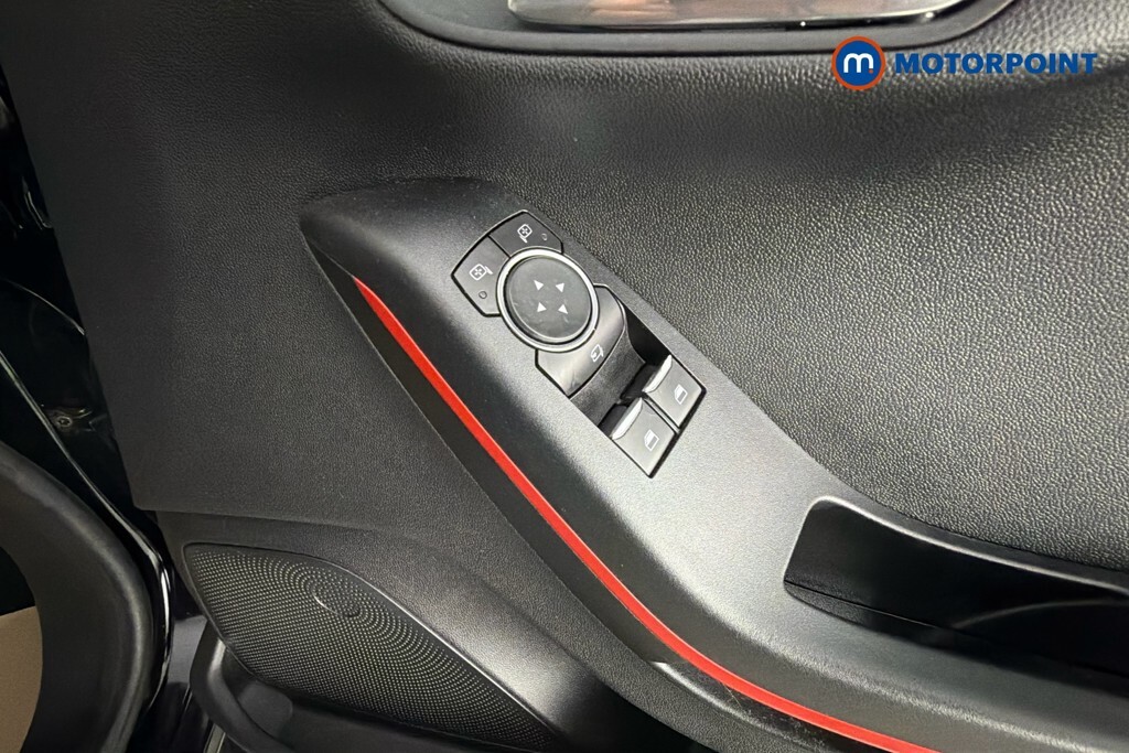 Ford Fiesta Active X Black #16