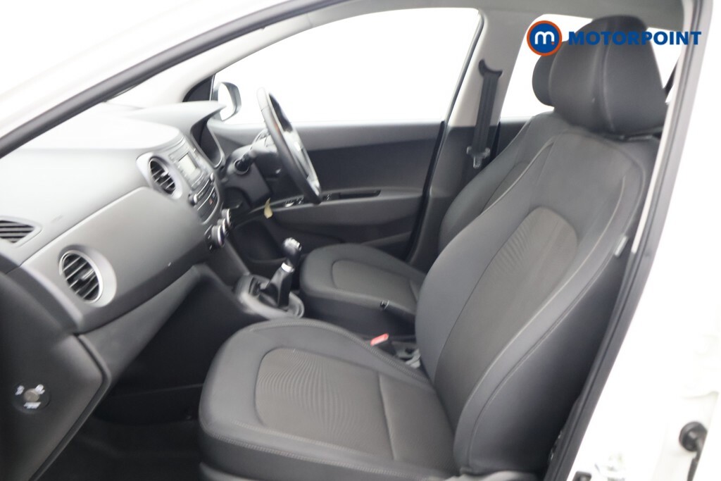 Hyundai I10 Hatchback Black #24