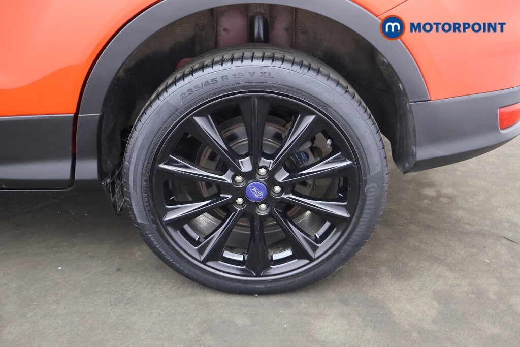 Ford Kuga Black #29