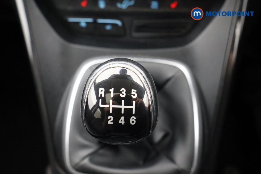 Ford Kuga Black #16