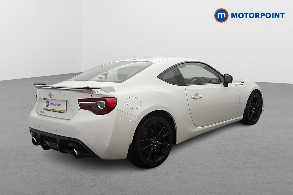 Toyota GT86 Coupe Red #7