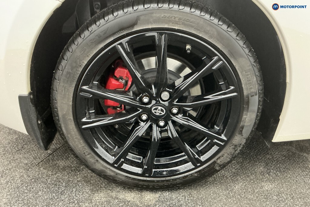 Toyota GT86 Coupe Red #37