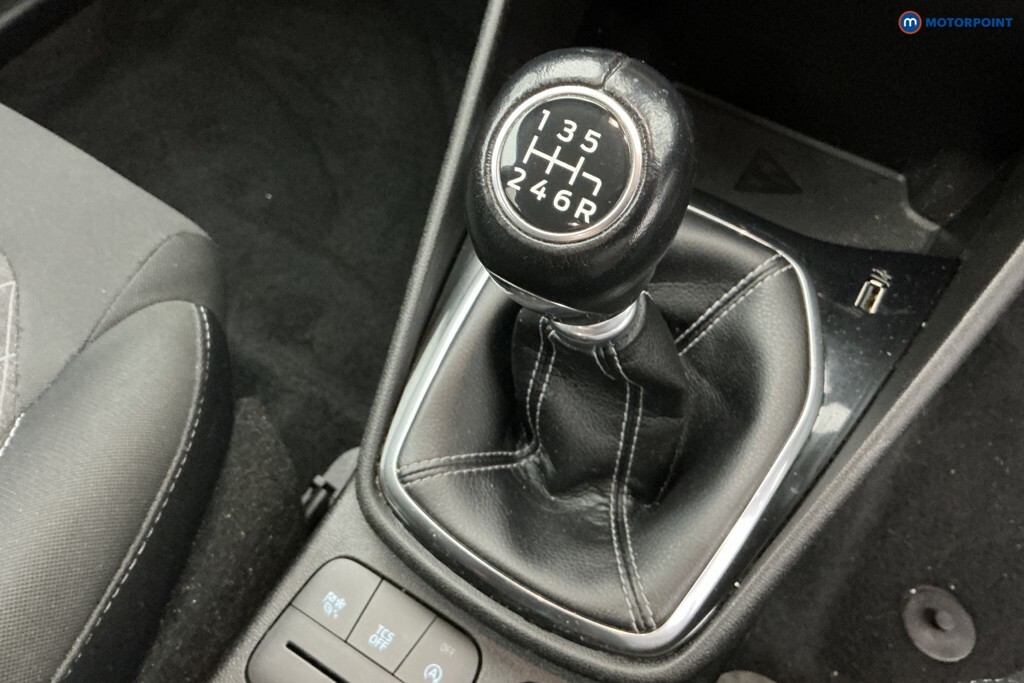 Ford Fiesta Active 1 Black #23