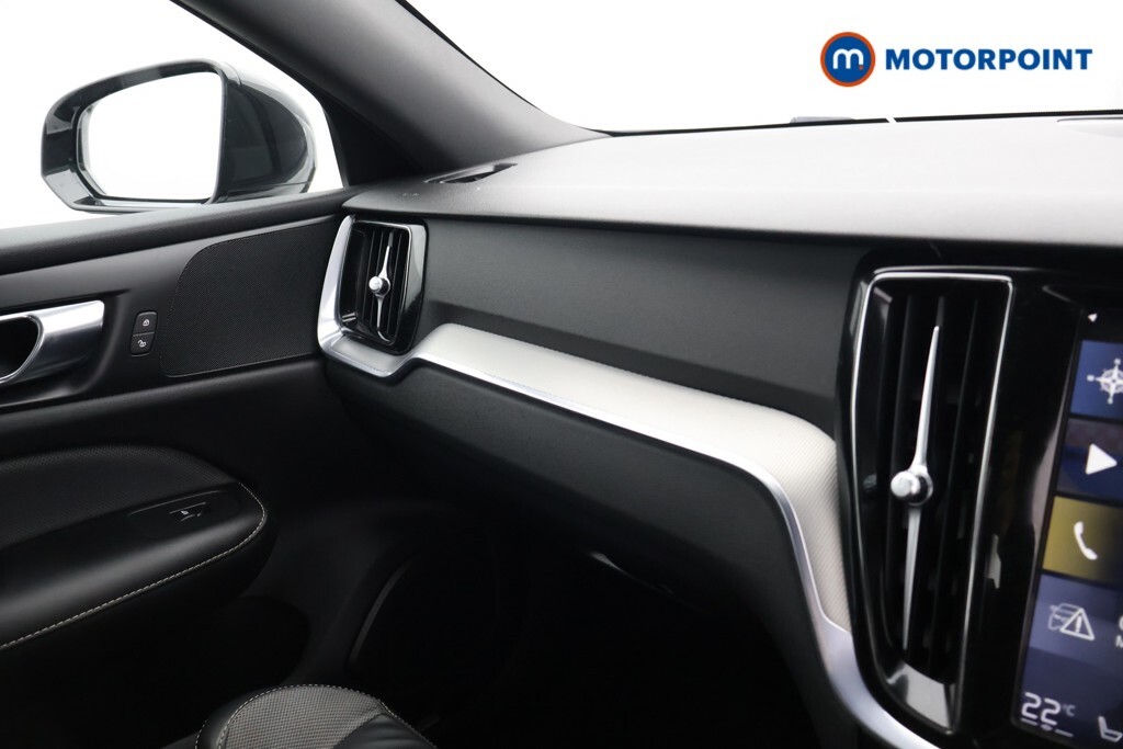 Volvo S60 2L R-design Plus Gold #16