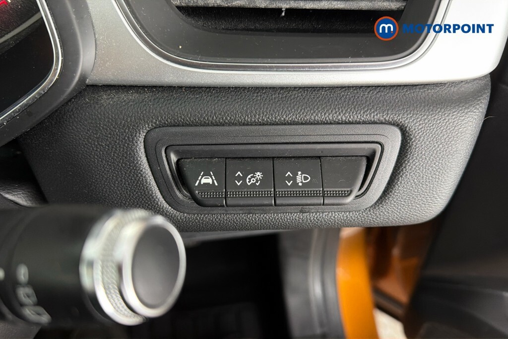 Renault Captur Play Blue #18