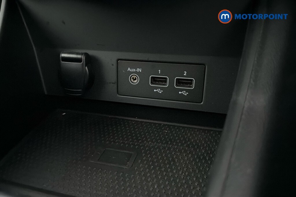Renault Captur Play Blue #17