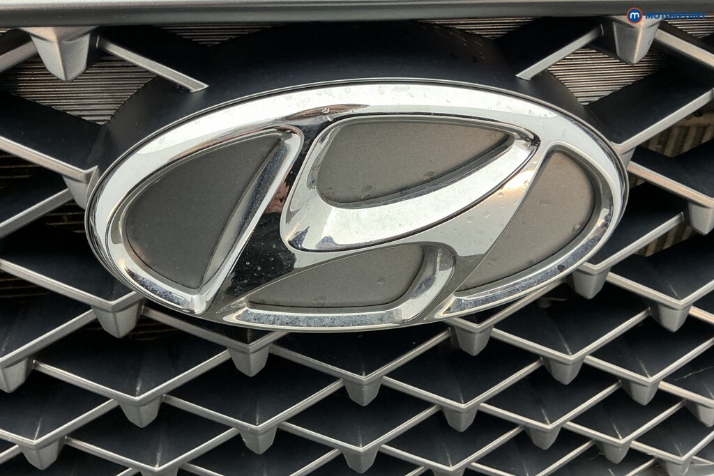 Hyundai Tucson Grey #37