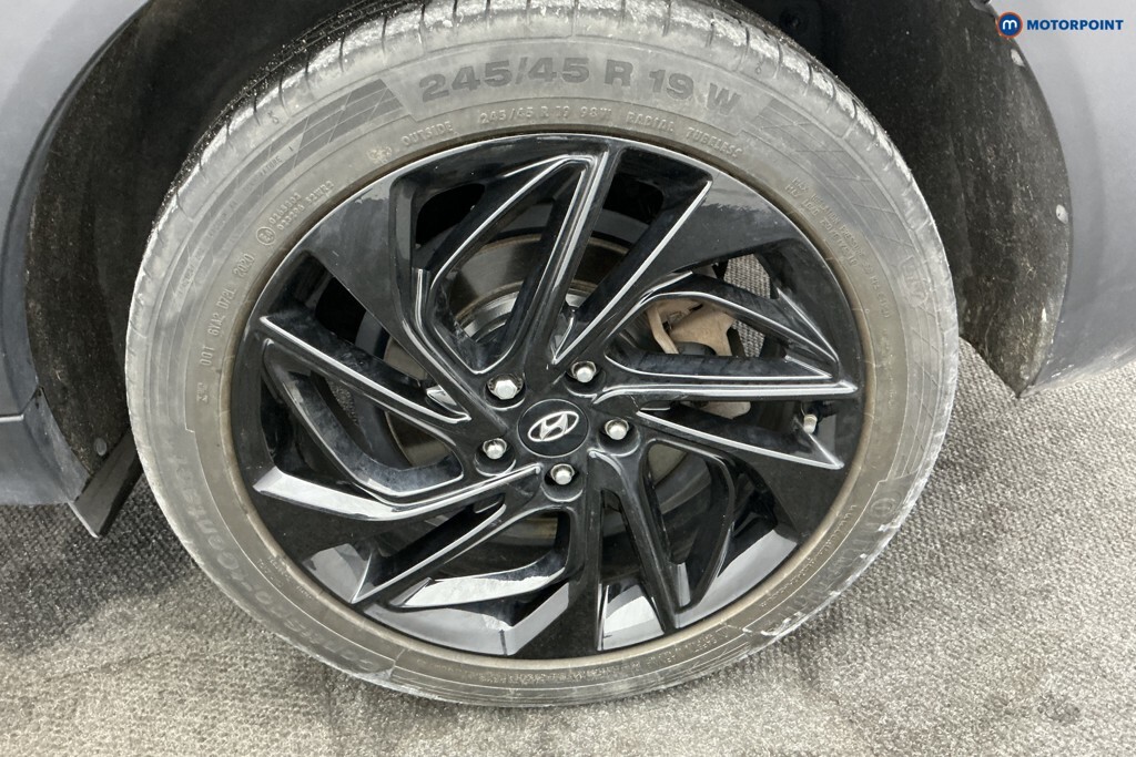 Hyundai Tucson Grey #46