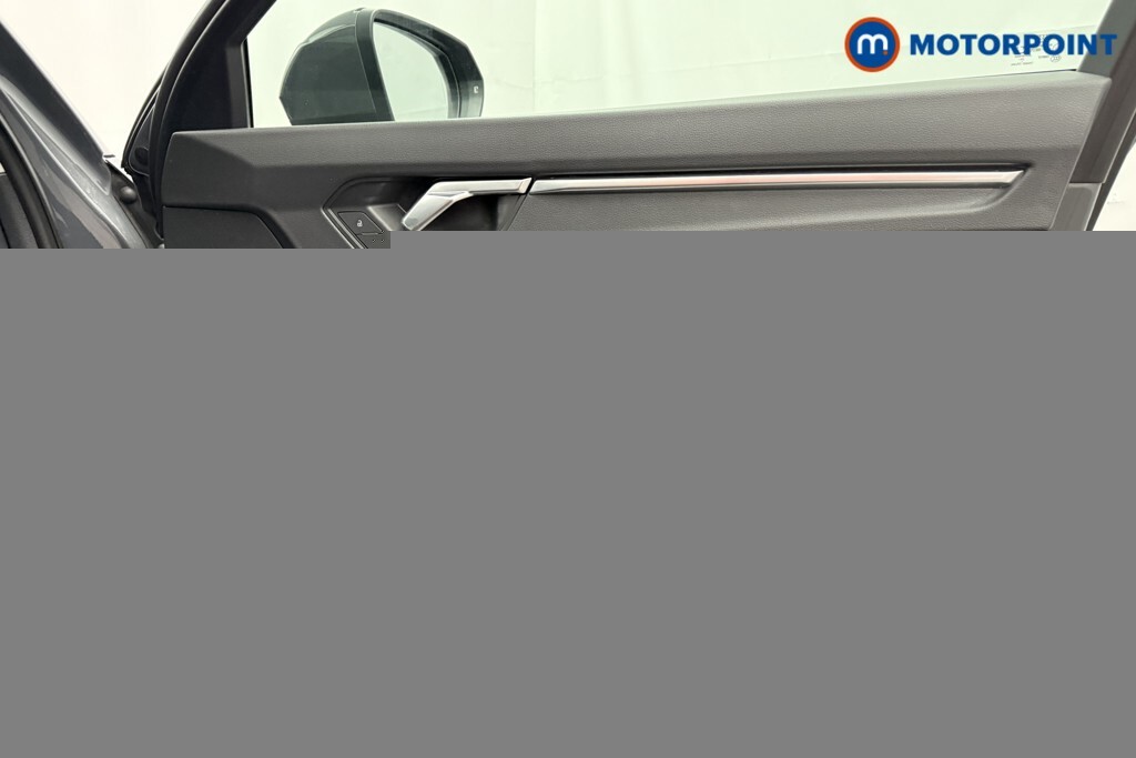 Audi Q3 Sport White #20