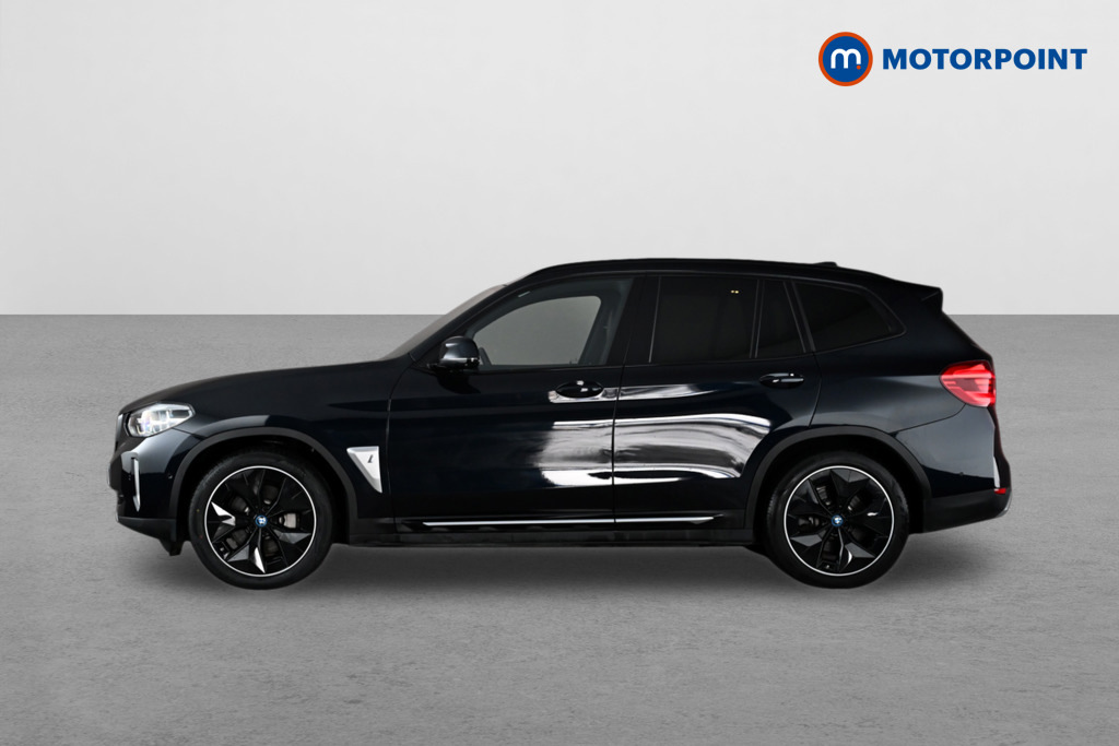 BMW iX3 210Kw Premier Edition Pro 80Kwh Black #4