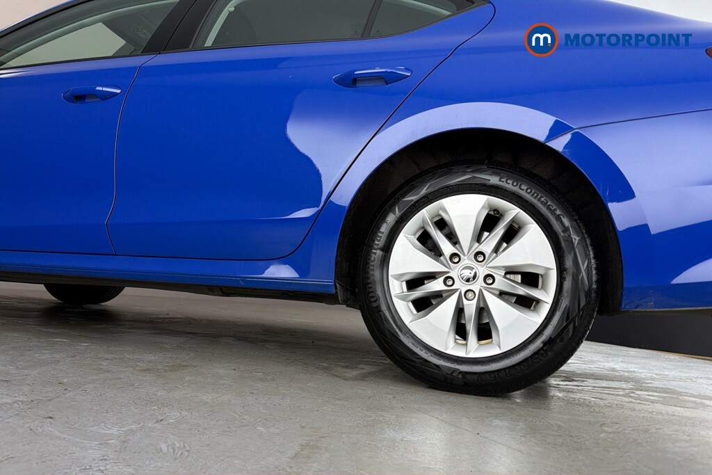 Skoda Octavia Hatchback  #37