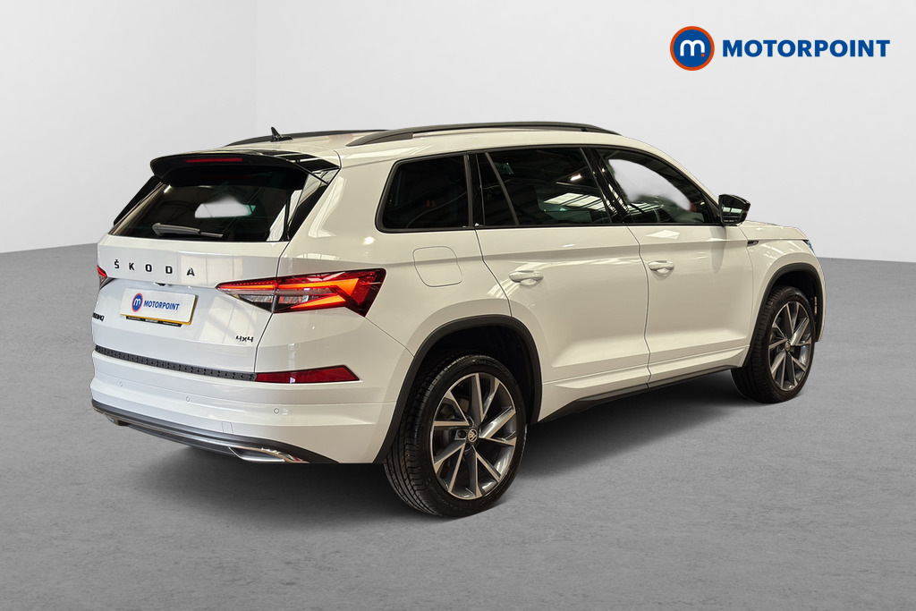 Skoda Kodiaq 2.0 Tsi 190 Sport Line 4X4 Dsg 7 Seat White #5