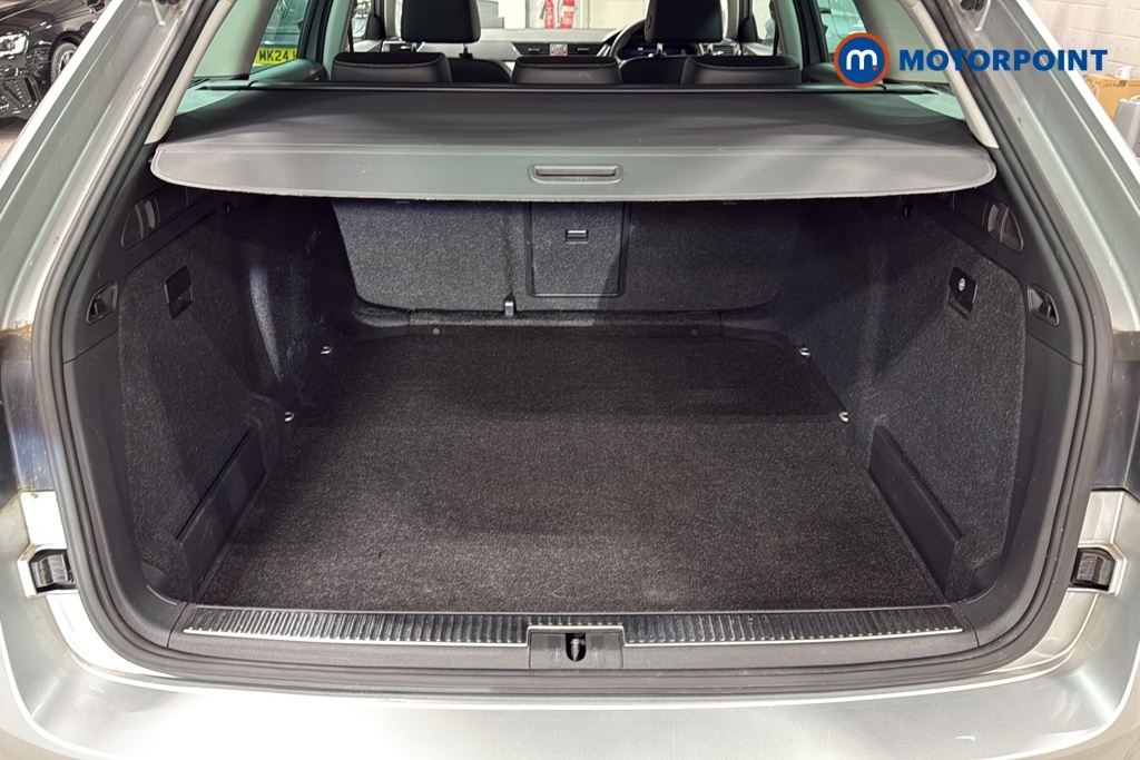 Skoda Superb Se L Black #32