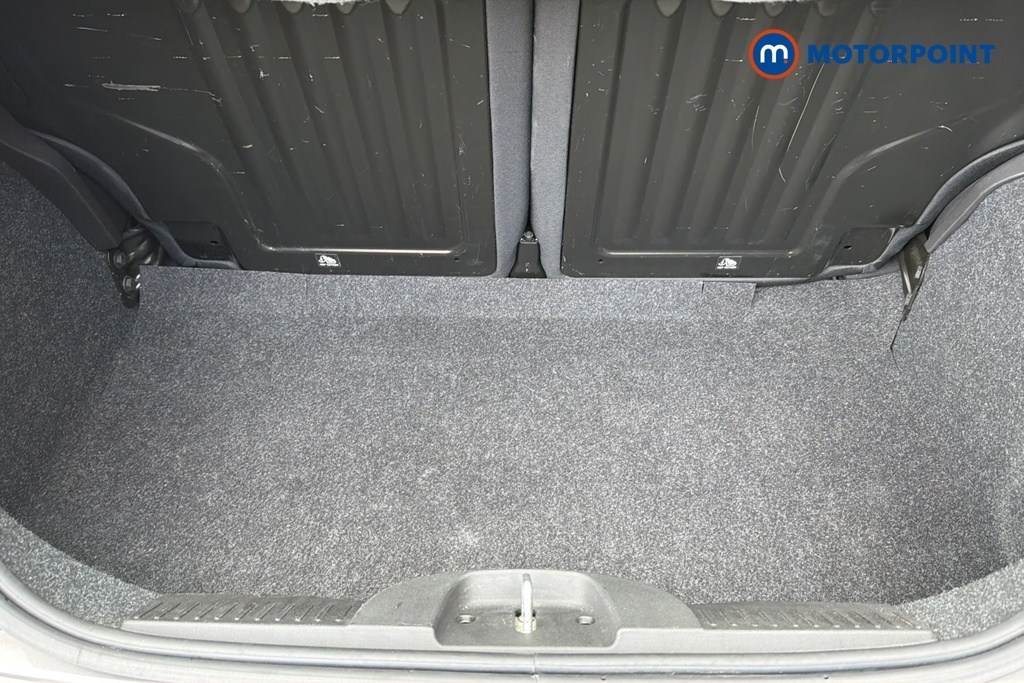 Fiat 500 Hatchback White #26