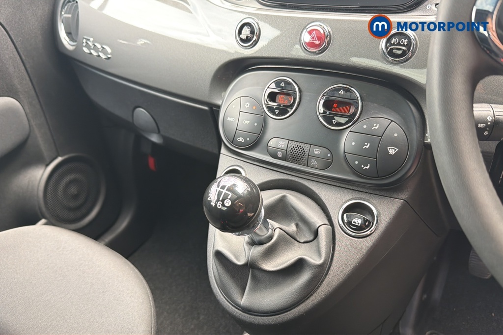Fiat 500 Hatchback White #17