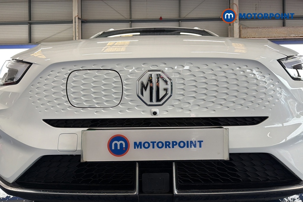 MG ZS Trophy Long Range Black #39