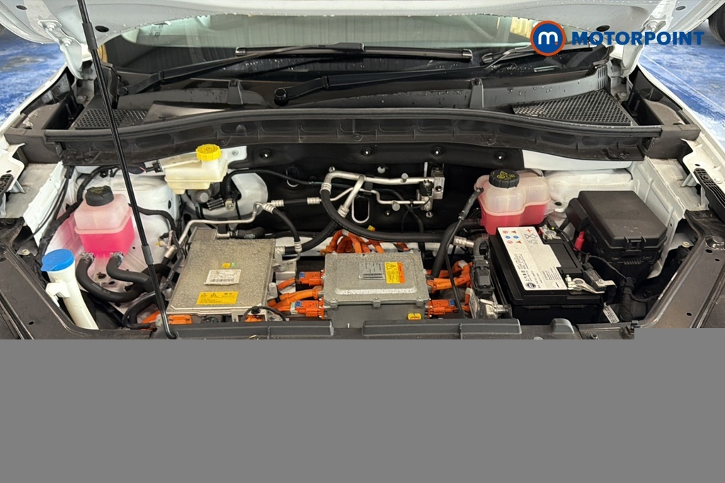 MG ZS Trophy Long Range Black #44