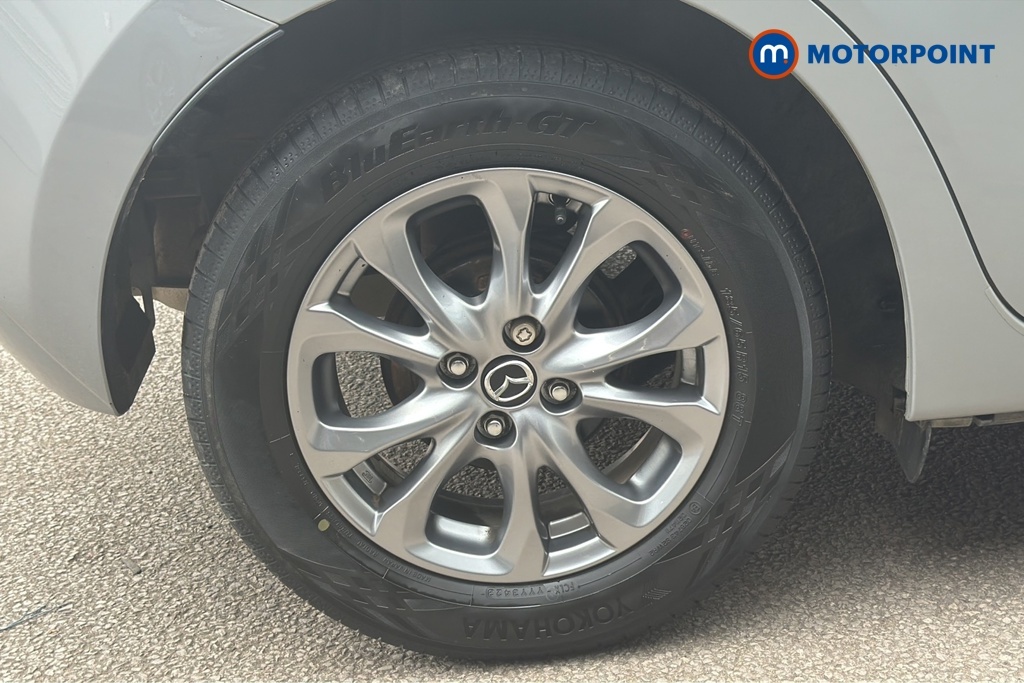 Mazda 2 Se-l Black #35
