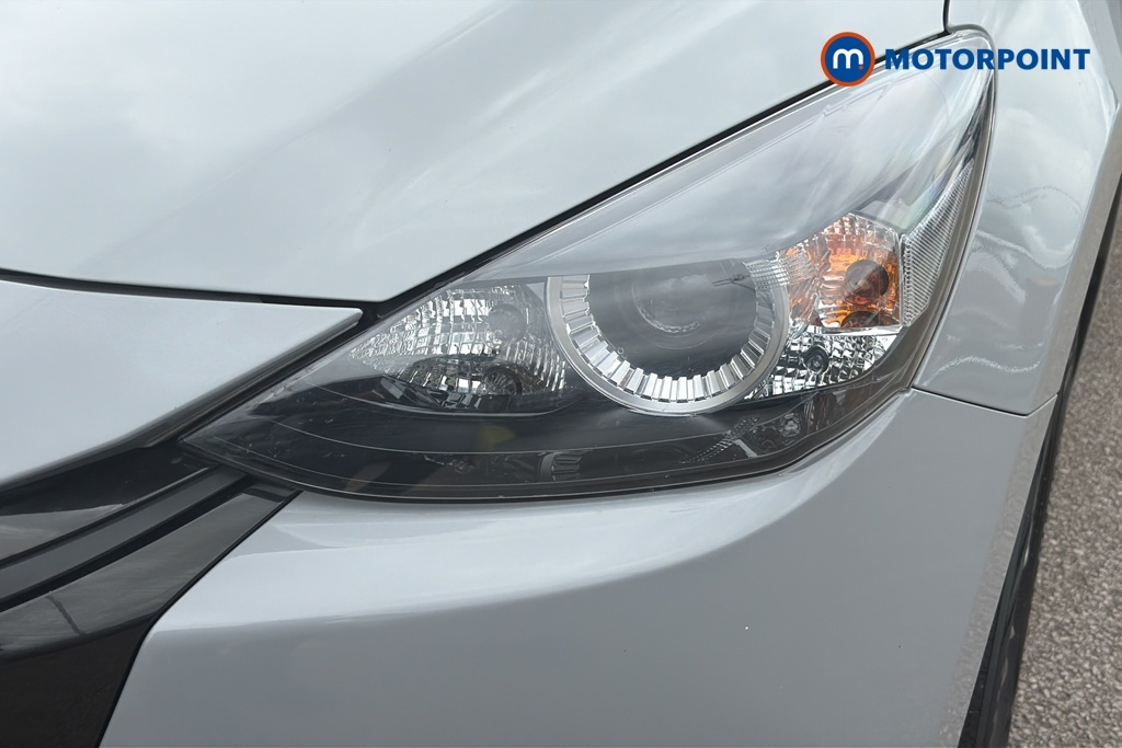 Mazda 2 Se-l Black #31